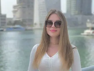 Jasminlive live anal JuliaGuess